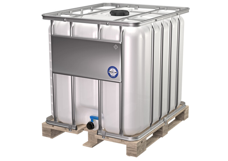 IBC Container 1000L auf Holzpalette